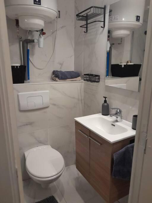 דירות בריסל Design Studio Perfectly Located - Eu Madou - Park מראה חיצוני תמונה