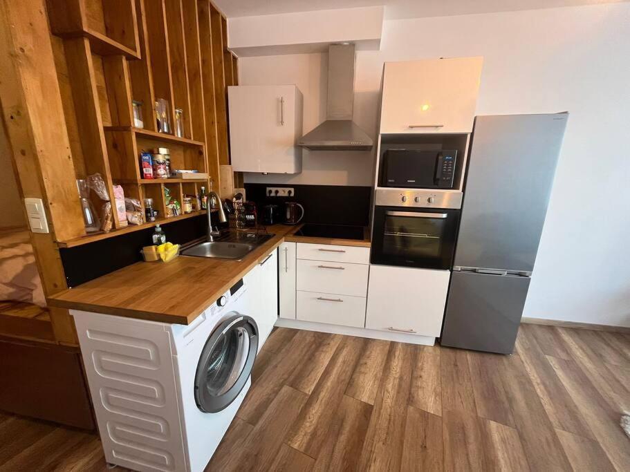 דירות בריסל Design Studio Perfectly Located - Eu Madou - Park מראה חיצוני תמונה